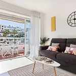 Lumineux, Ensoleillee, Proche Plage ,Coeur De Centre Ville, Chaleureux,