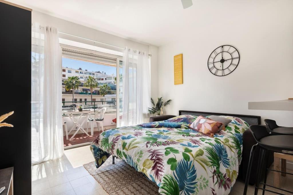Lumineux, Ensoleillee, Proche ,coeur De Centre Ville, Chaleureux, * Antibes